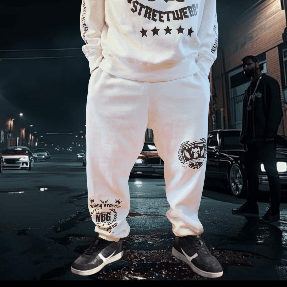 Oversize Fluffy Sweatpants Dead Skull weiß - BLOODY - STREETS.DE Streetwear Herren und Damen Hoodies, T-Shirts, Pullis