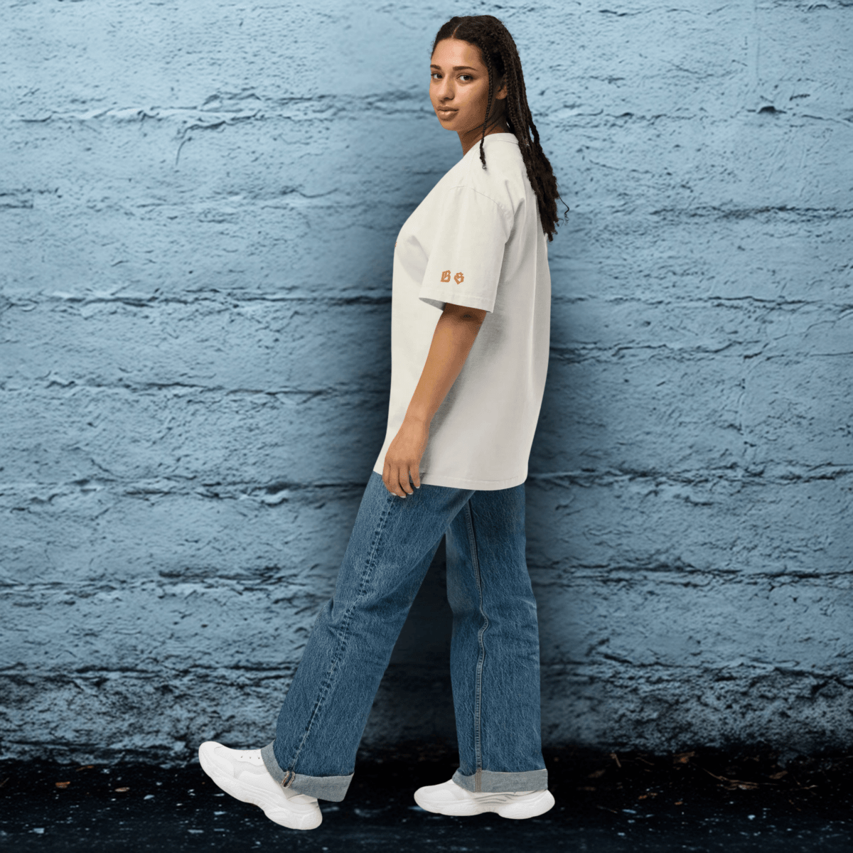 Oversized Streetwear T-Shirt mit verwaschenem Look | S.O.S. SAVE OUR STREETS - BLOODY - STREETS.DE Streetwear Herren und Damen Hoodies, T-Shirts, Pullis