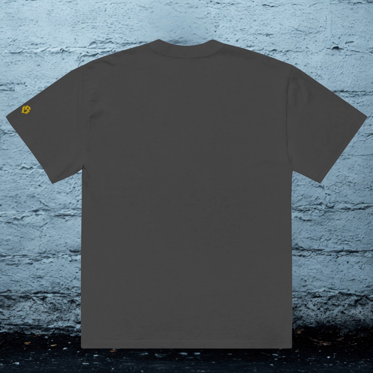Oversized Streetwear T-Shirt mit verwaschenem Look | S.O.S. SAVE OUR STREETS - BLOODY - STREETS.DE Streetwear Herren und Damen Hoodies, T-Shirts, Pullis