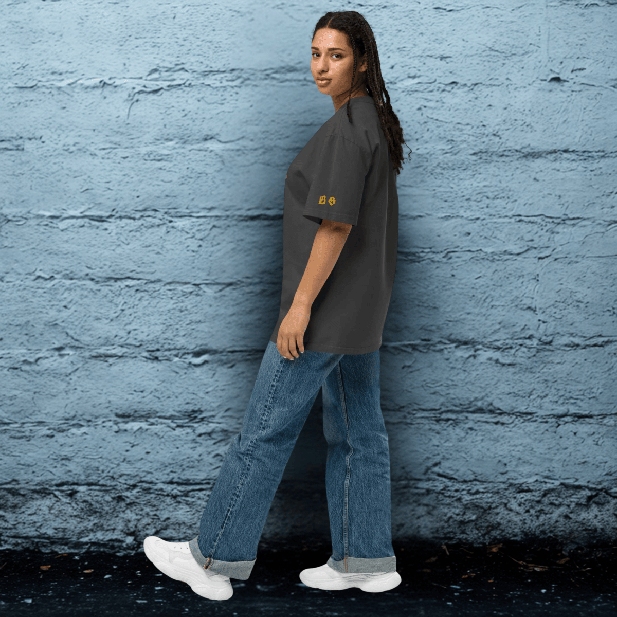 Oversized Streetwear T-Shirt mit verwaschenem Look | S.O.S. SAVE OUR STREETS - BLOODY - STREETS.DE Streetwear Herren und Damen Hoodies, T-Shirts, Pullis