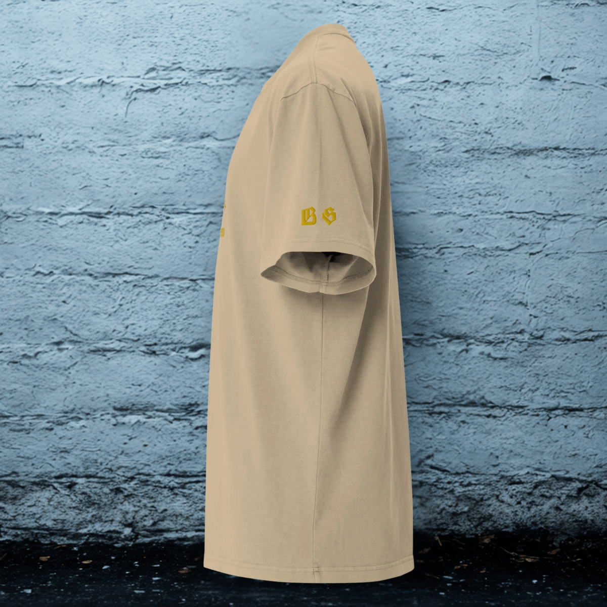 Oversized Streetwear T-Shirt mit verwaschenem Look | S.O.S. SAVE OUR STREETS - BLOODY - STREETS.DE Streetwear Herren und Damen Hoodies, T-Shirts, Pullis