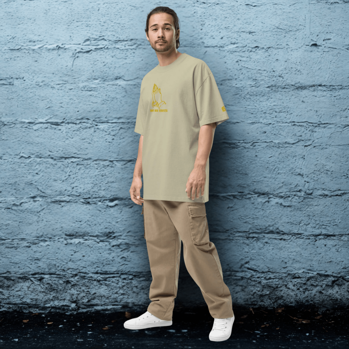 Oversized Streetwear T-Shirt mit verwaschenem Look | S.O.S. SAVE OUR STREETS - BLOODY - STREETS.DE Streetwear Herren und Damen Hoodies, T-Shirts, Pullis